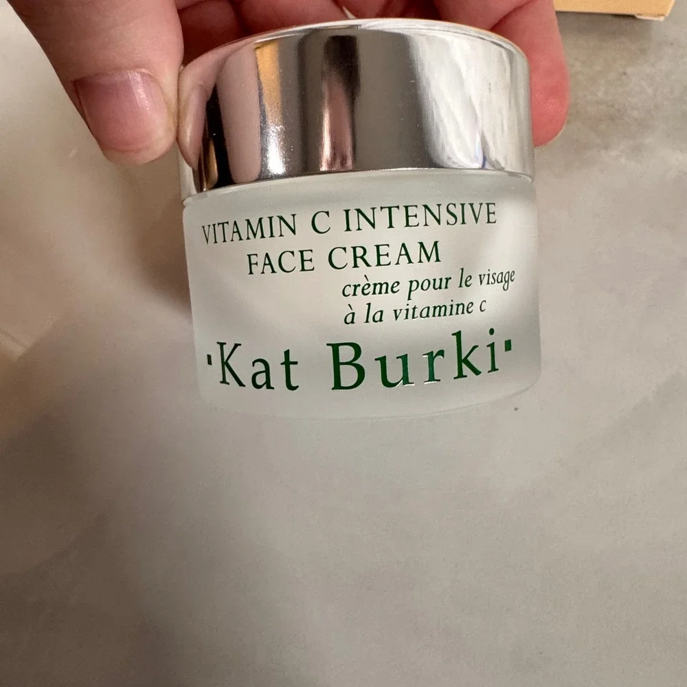 Kat Burki Vitamin C‎ Intensive Face Cream Essential Radiance 1.7 oz 50 ml New